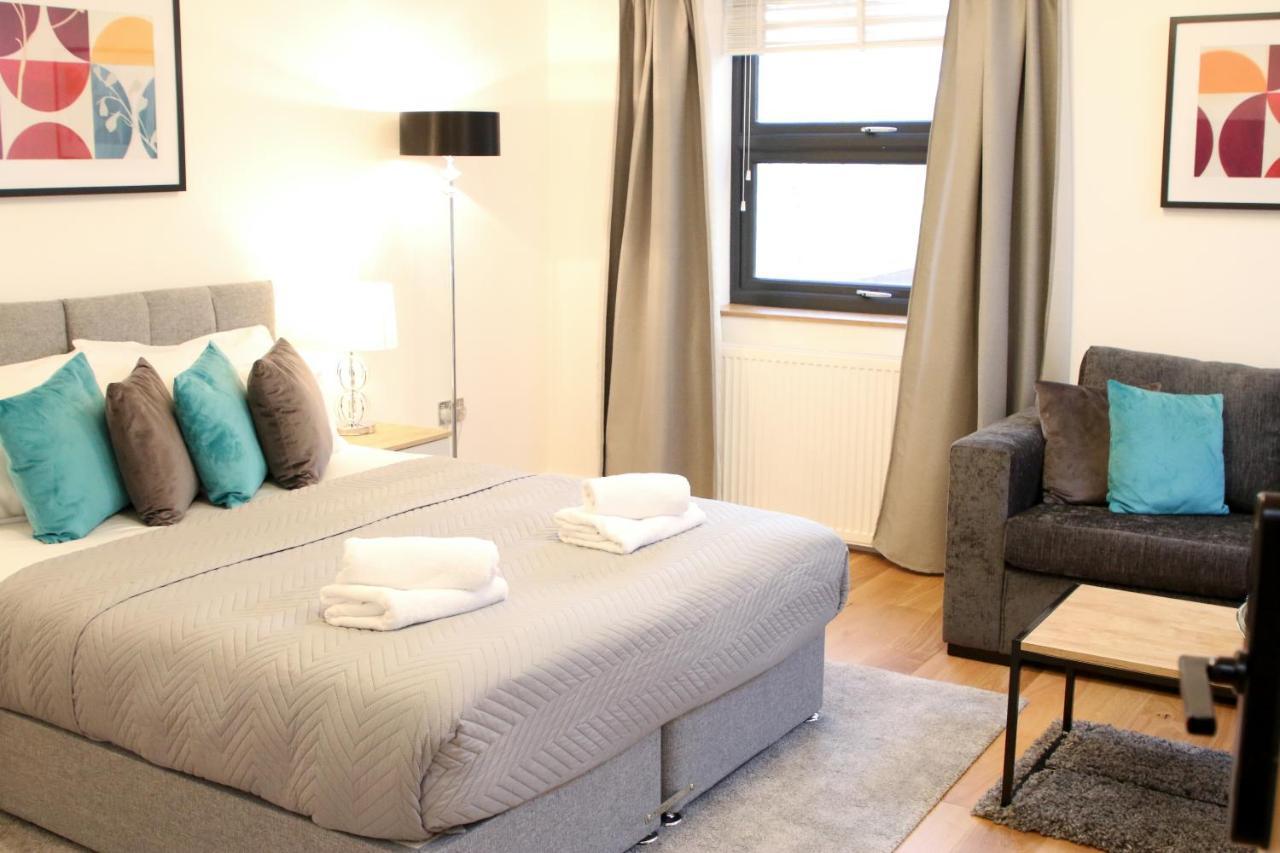 High Spec Luxury Studio Apartment In Sydenham ロンドン エクステリア 写真