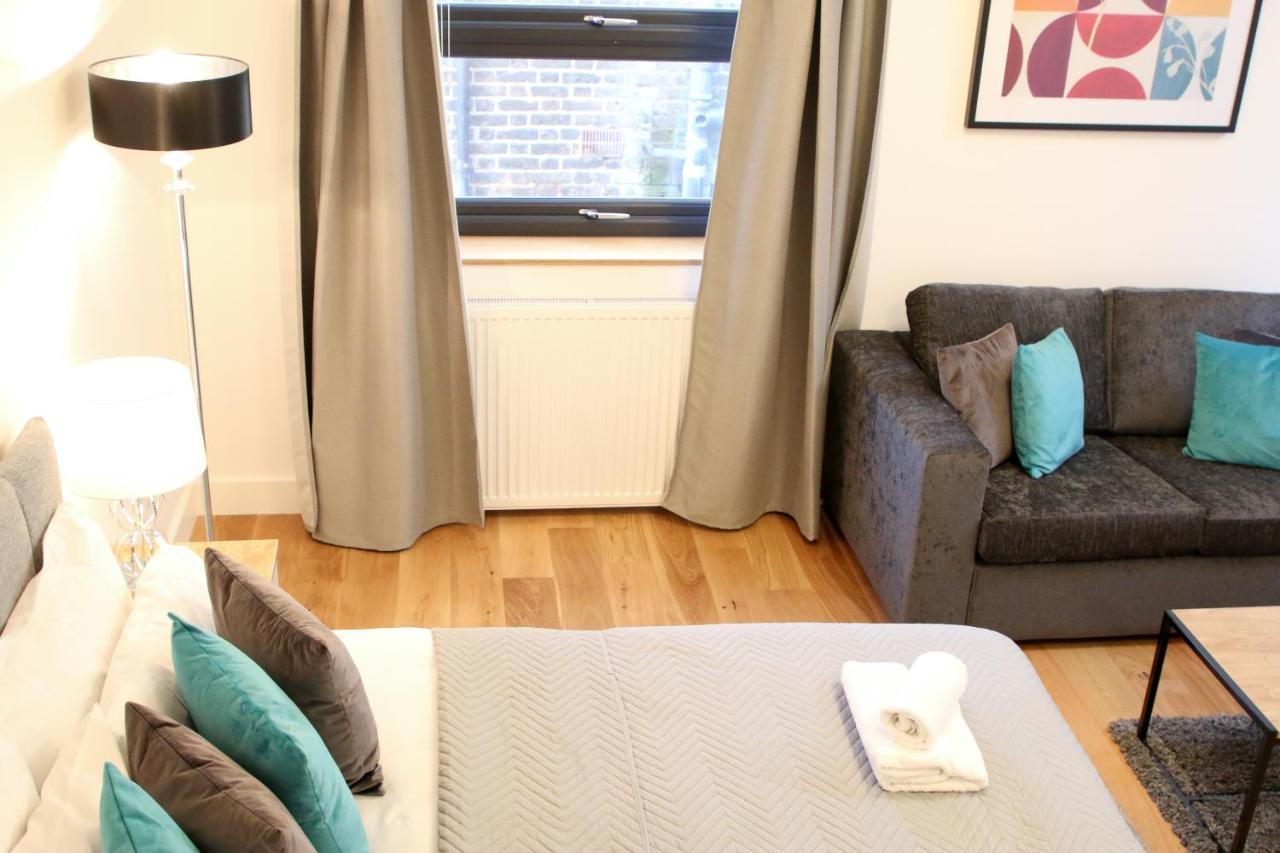 High Spec Luxury Studio Apartment In Sydenham ロンドン エクステリア 写真