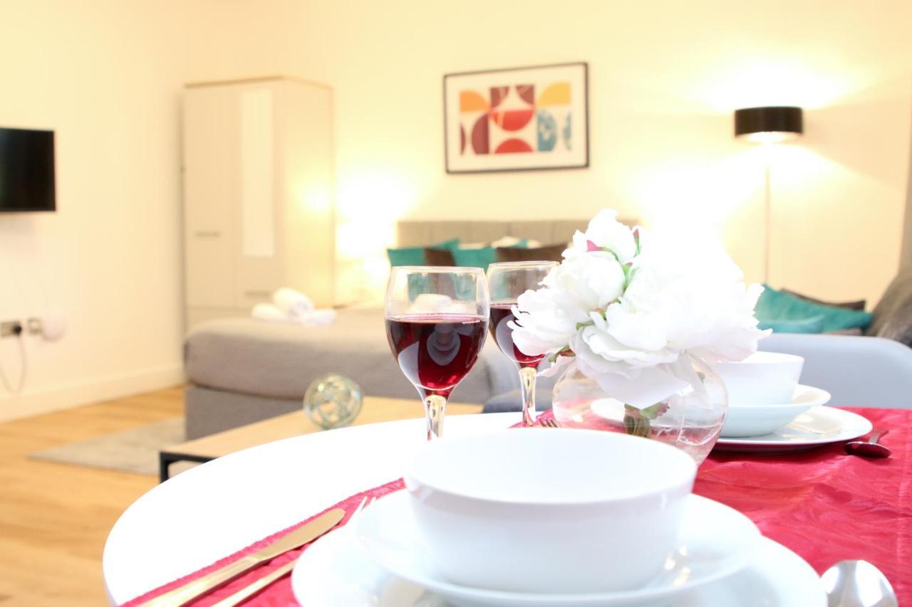 High Spec Luxury Studio Apartment In Sydenham ロンドン エクステリア 写真