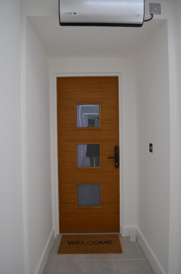 High Spec Luxury Studio Apartment In Sydenham ロンドン エクステリア 写真